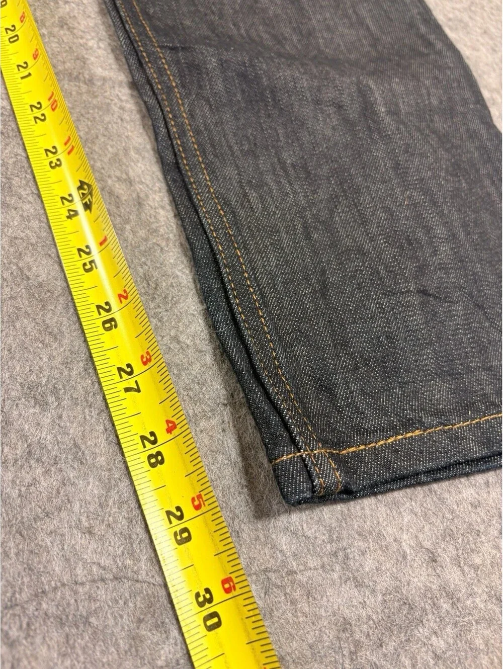 Levi's 502 Jeans 33x30 Tapered Leg Darker Blue Denim Men's